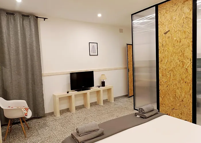 Minuetto 60 펜션 오스투니